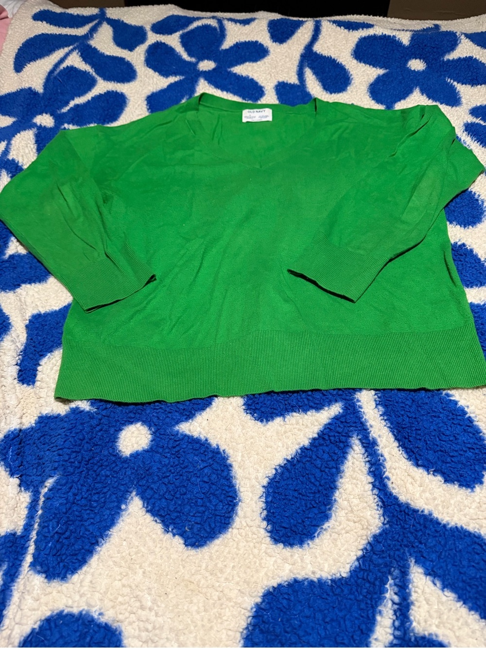 Old Navy Women’s Green Lightweight Sweater